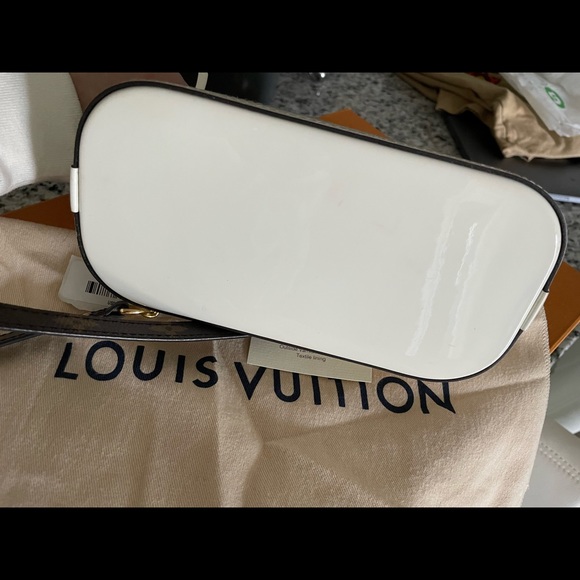 Authentic Louis Vuitton Mini Alma (snow) Crossbody Bag - Picture 5 of 7